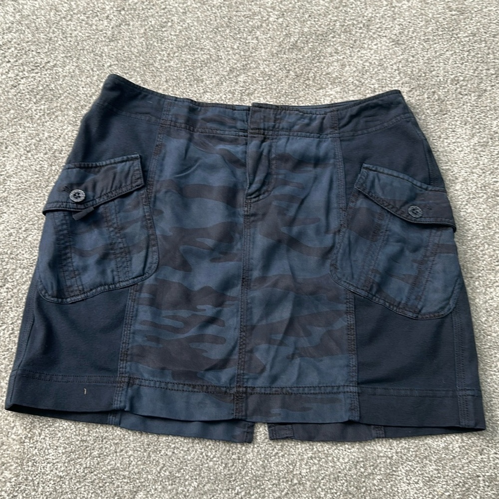 Women’s Marrakech Blue & Black camouflage  print skirt Medium